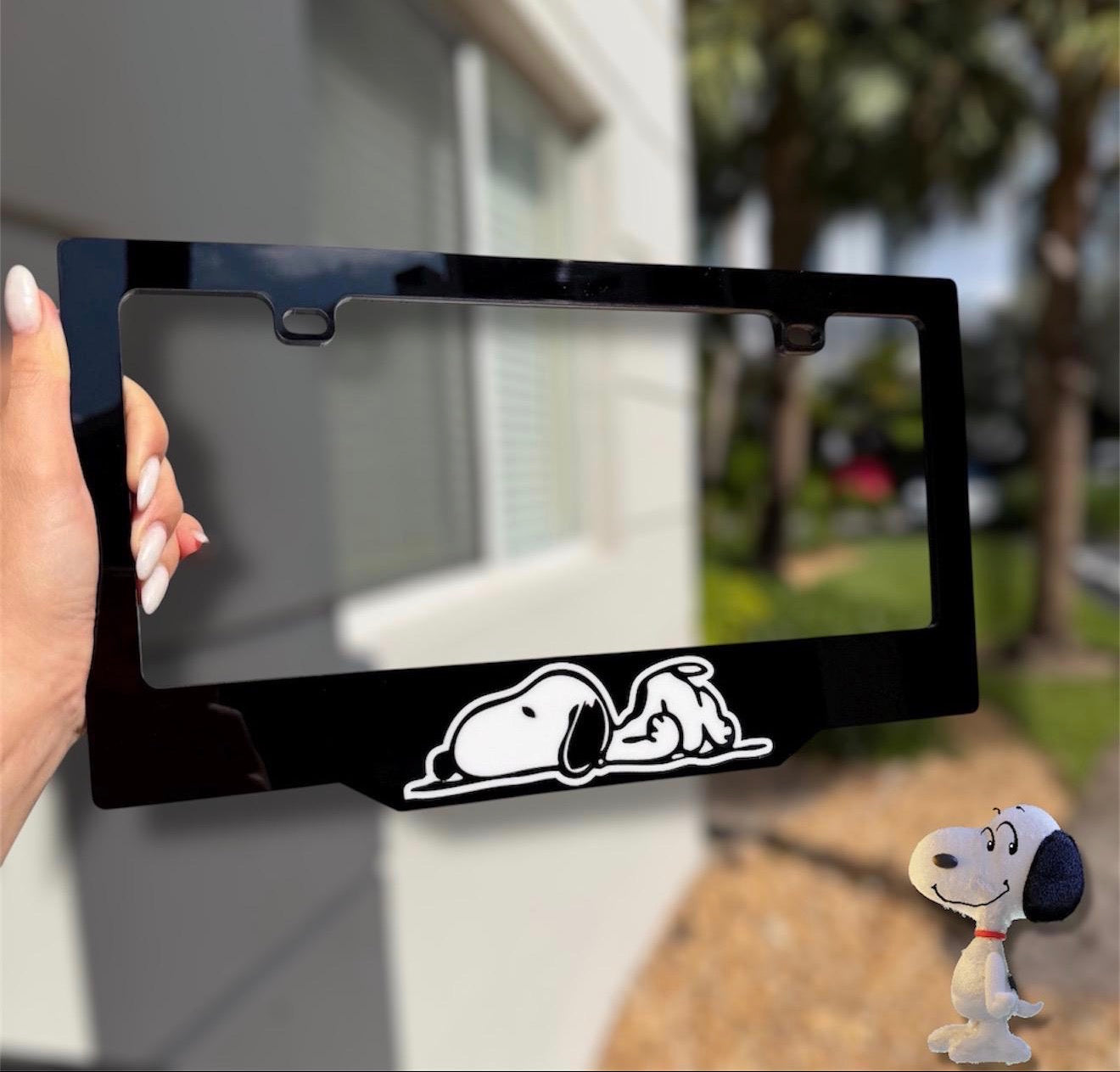 Cartoon Snoopy style 3D license plate frame personalized acrylic car tag